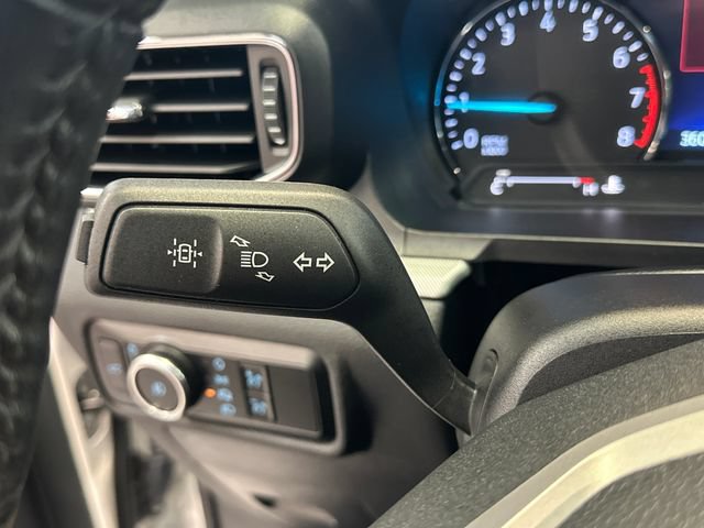 Used 2023 Ford Explorer XLT w/ Equipment Group 202A AWD/4WD image 37