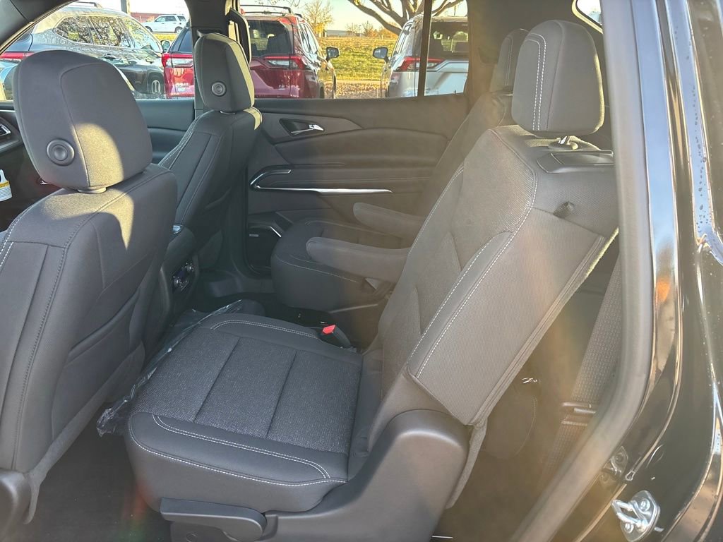 New 2025 Chevrolet Traverse LT w/ Enhanced Driving Package image 25