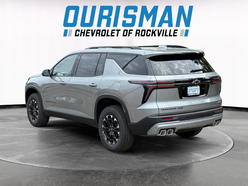 New 2027 Chevrolet Traverse Z71 w/ Enhanced Driving Package AWD/4WD image 4