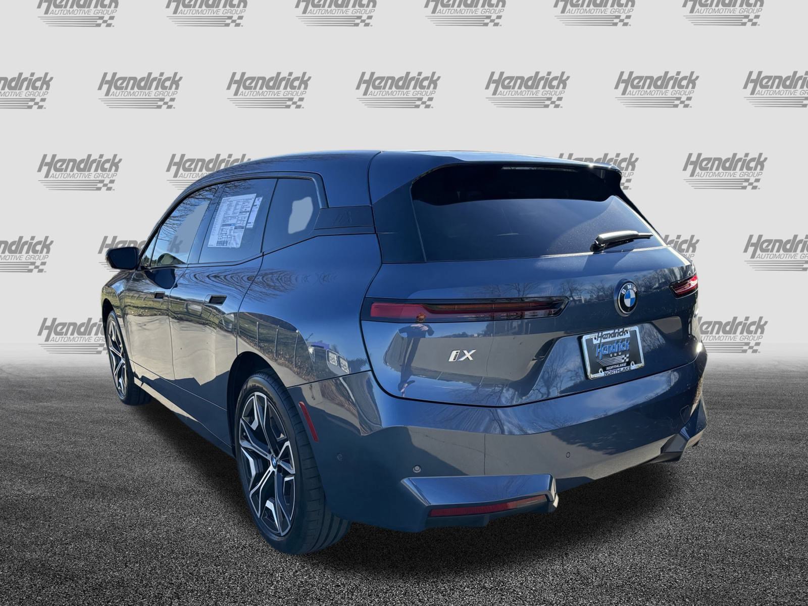 New 2026 BMW iX xDrive60 image 7