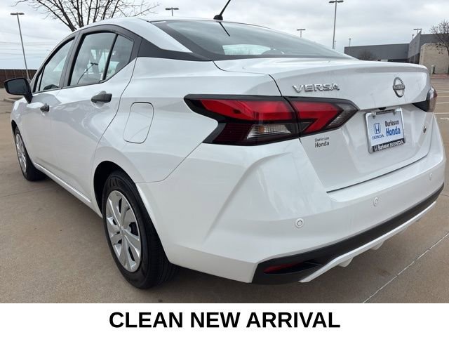 Used 2025 Nissan Versa S image 4