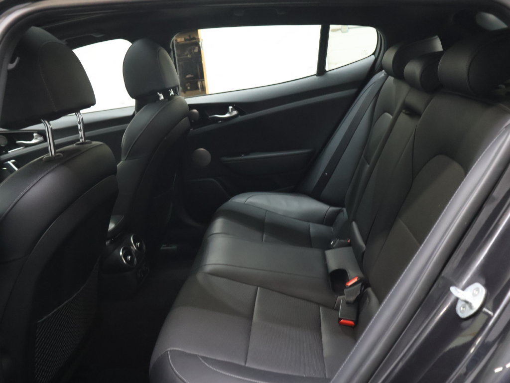 Used 2022 Kia Stinger GT-Line w/ Sun & Sound Package AWD/4WD image 14