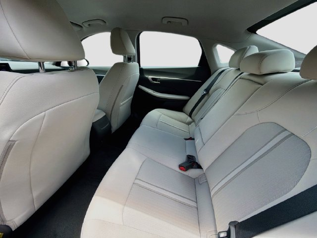 Certified 2026 Hyundai Sonata SEL FWD image 24