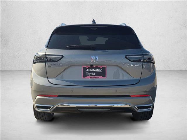 Used 2024 Buick Envision Avenir image 7