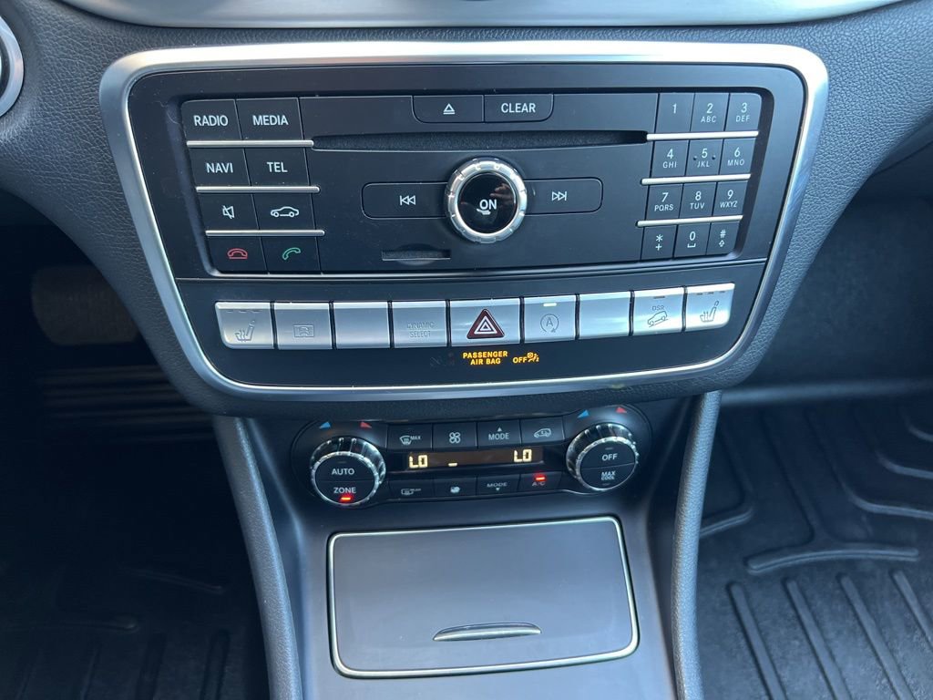 Used 2019 Mercedes-Benz GLA 250 4MATIC image 44