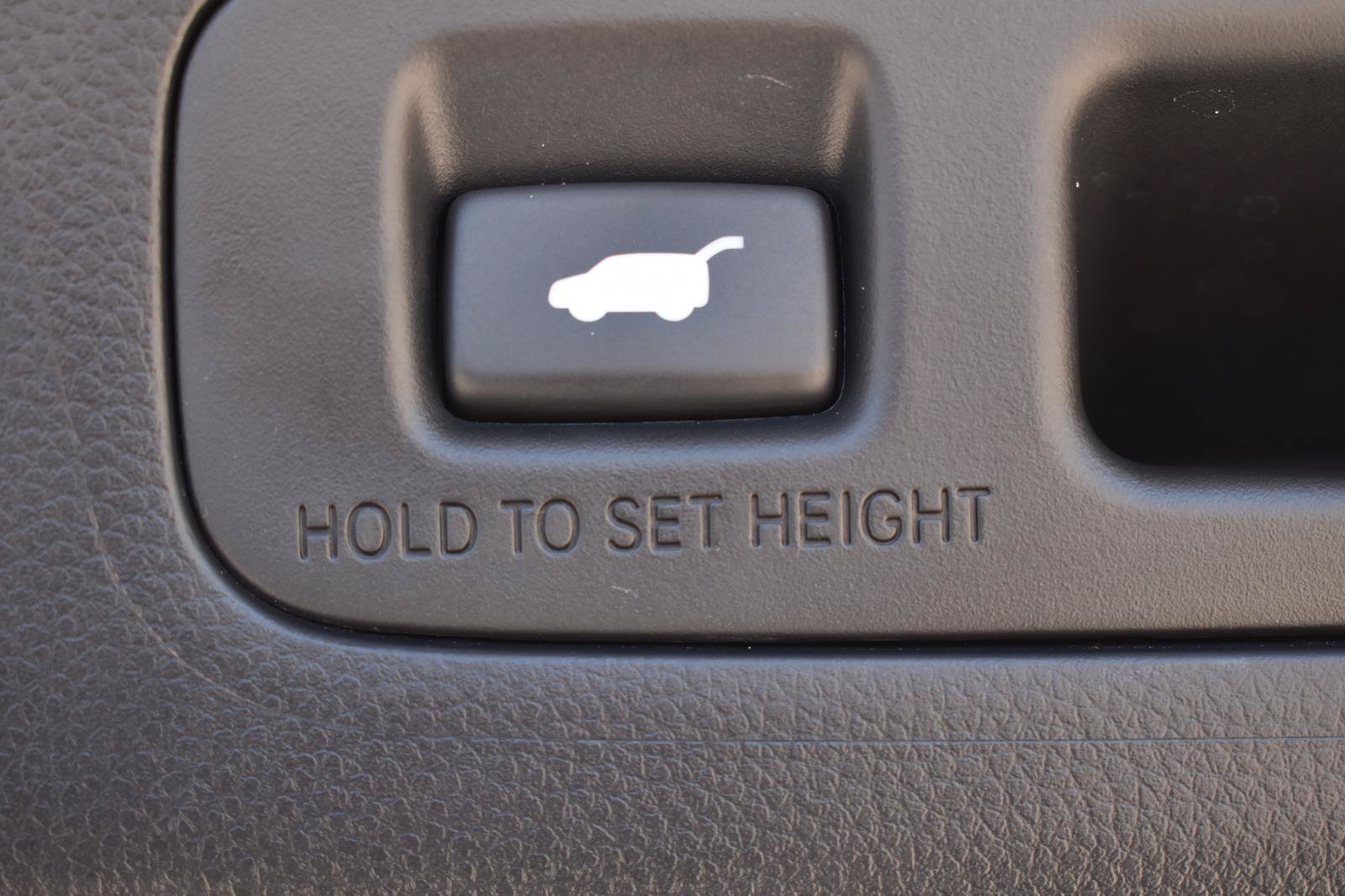 Used 2025 Honda CR-V EX-L image 18