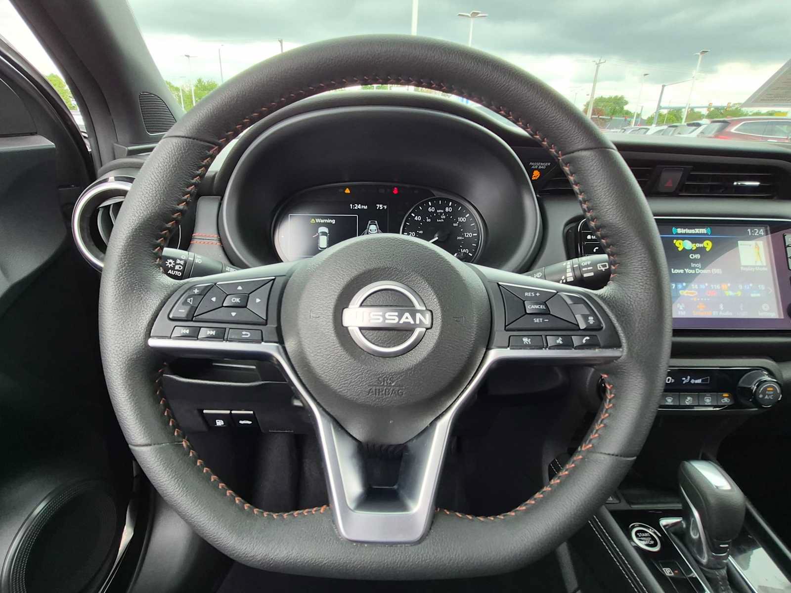 Used 2024 Nissan Kicks SR FWD image 15