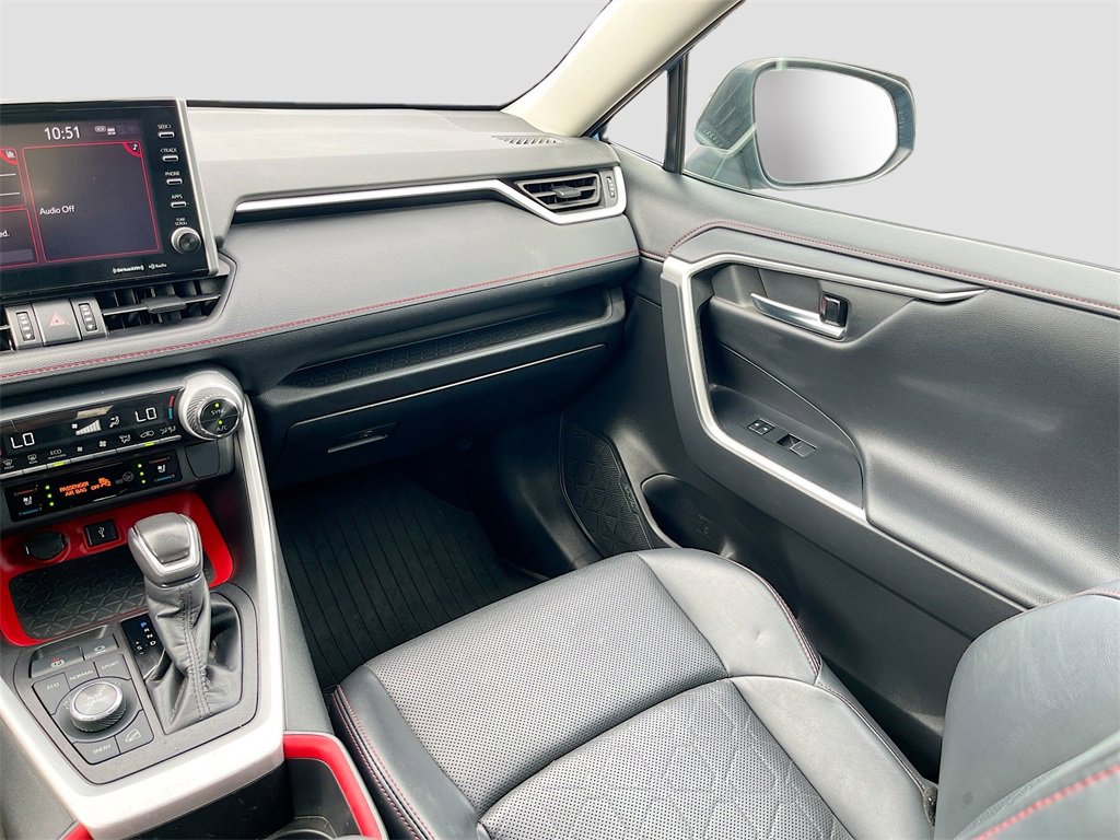 Used 2022 Toyota RAV4 TRD Off-Road image 23