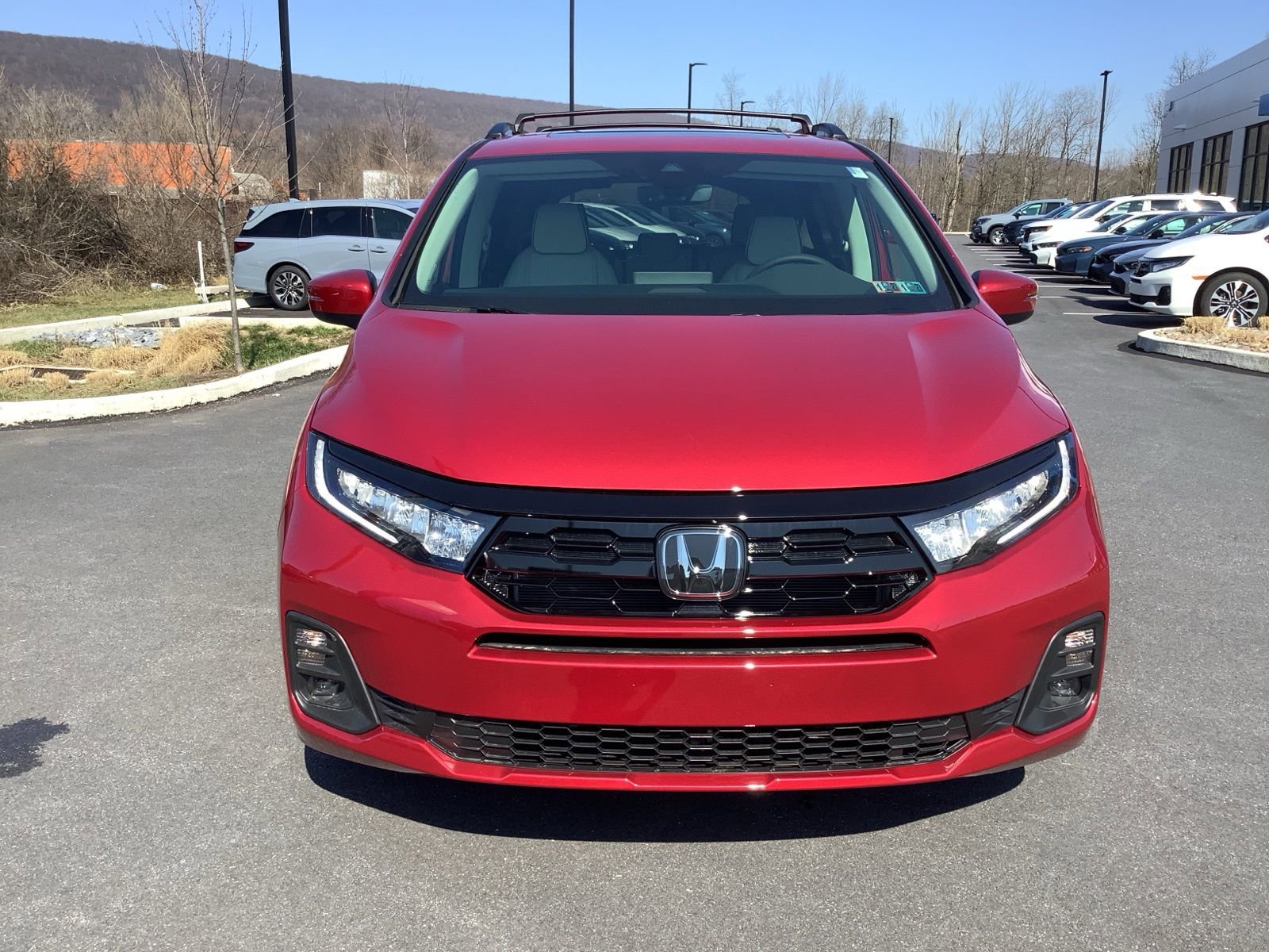 New 2026 Honda Odyssey Touring image 9