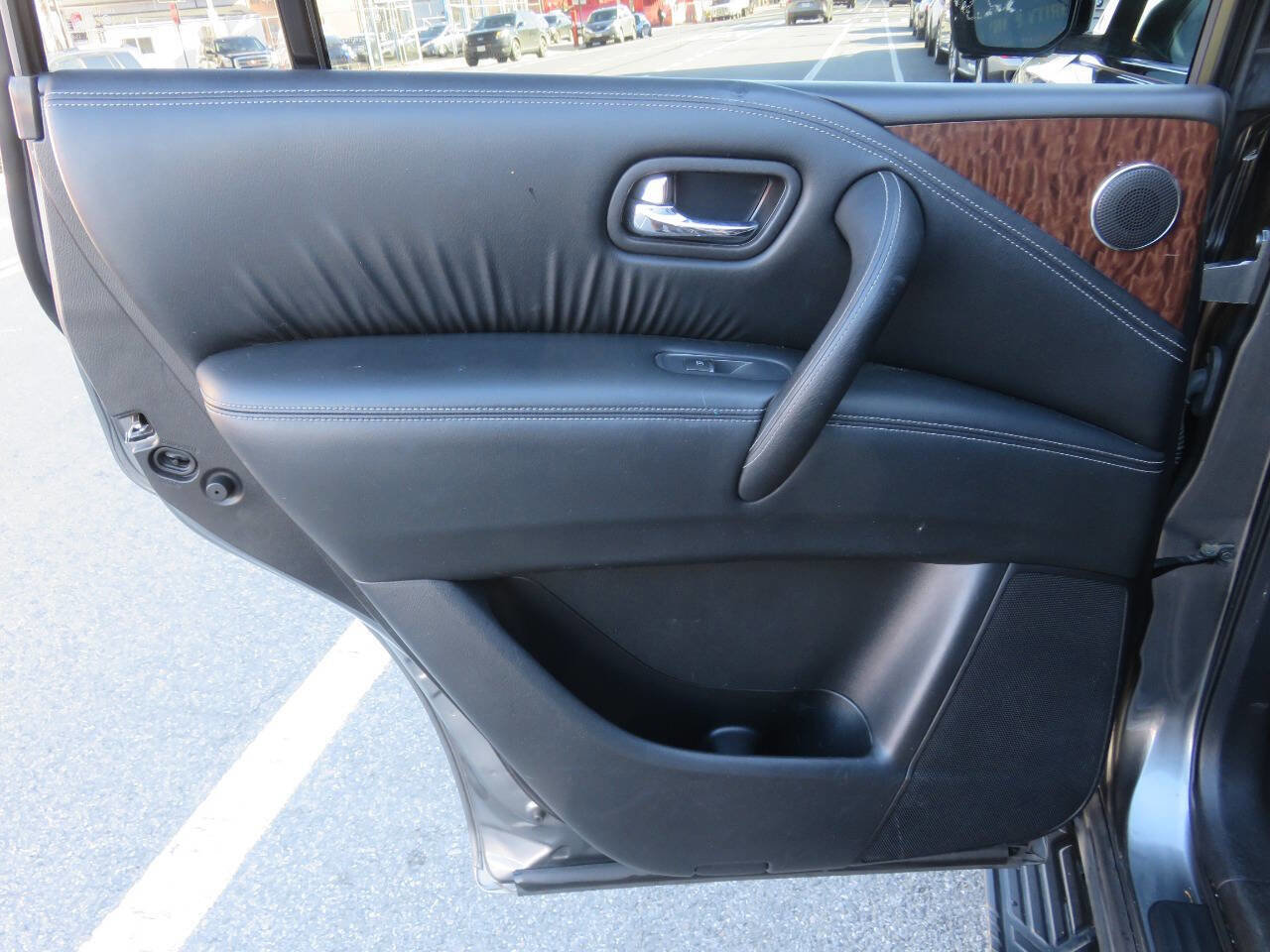 Used 2019 Nissan Armada SL w/ Premium Package image 29