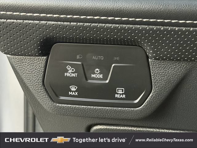 Used 2024 Volkswagen Atlas Cross Sport SE FWD image 26