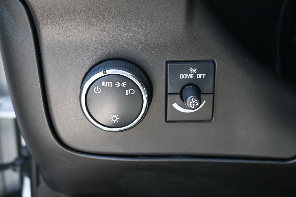 Used 2020 GMC Savana 2500 w/ Driver Convenience Package image 9