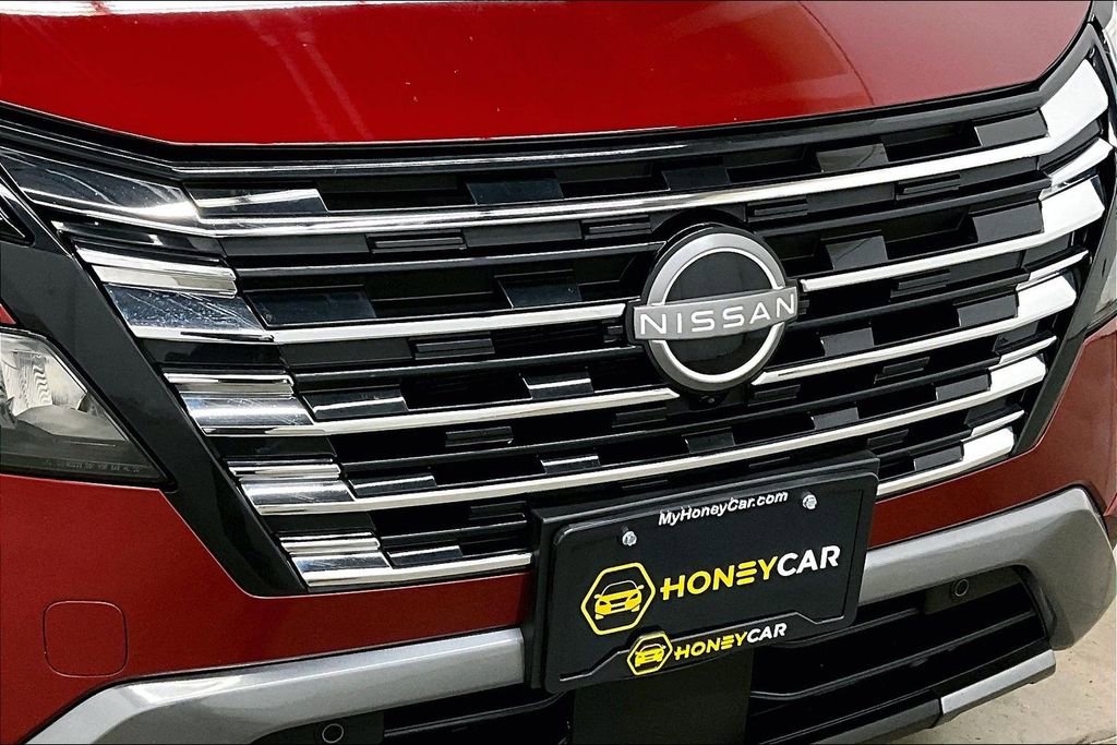 Used 2024 Nissan Rogue SL image 31