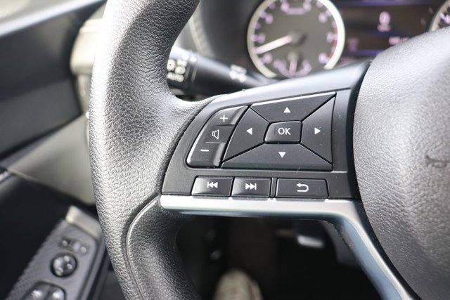 Used 2024 Nissan Sentra SV image 19