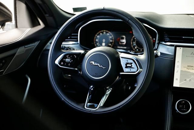 New 2026 Jaguar F-PACE R-Dynamic S AWD/4WD image 31