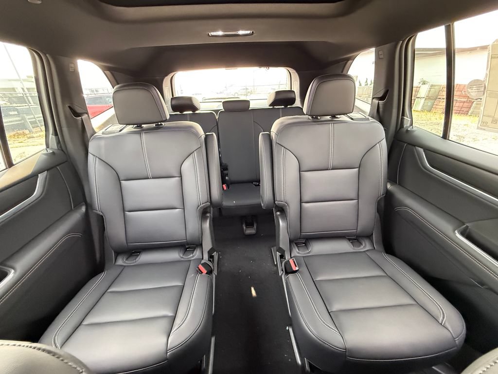 New 2026 GMC Acadia Elevation w/ Black Edition AWD/4WD image 23