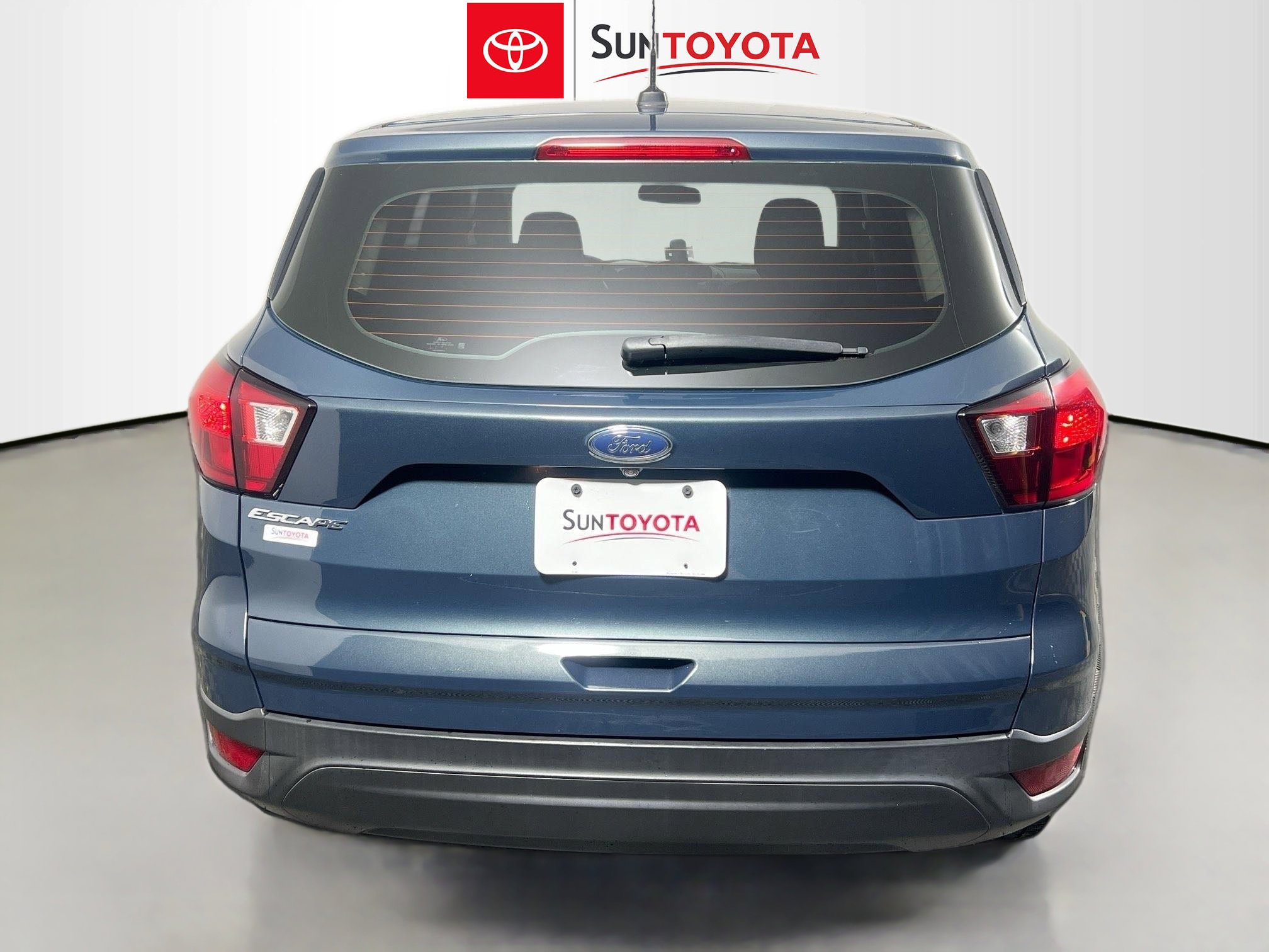 Used 2019 Ford Escape S image 5