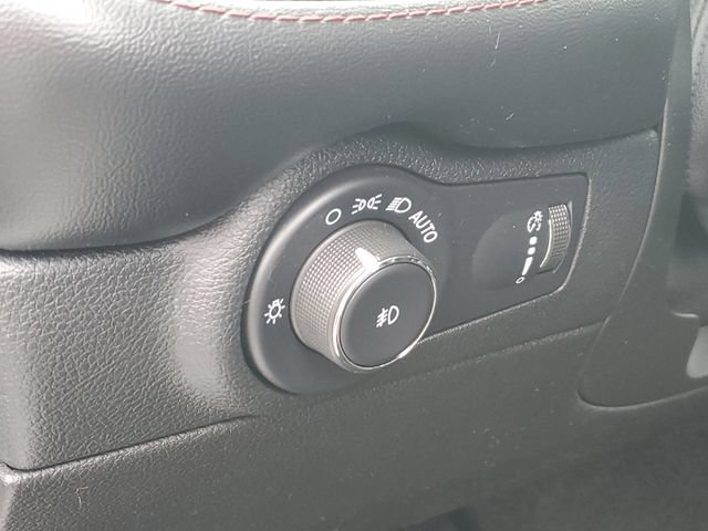 Used 2021 Dodge Durango R/T w/ Tow 'N Go Package AWD/4WD image 15