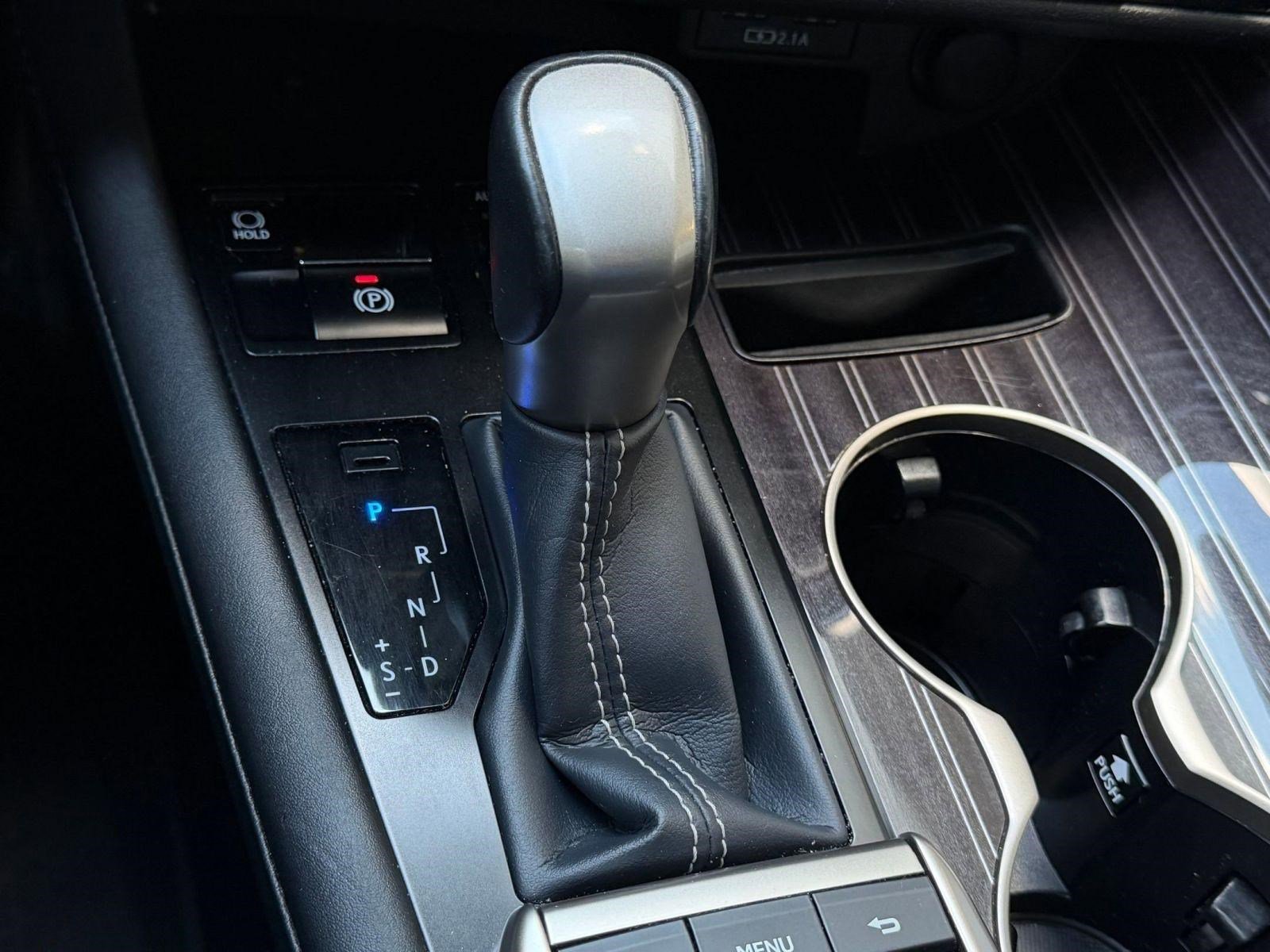 Certified 2021 Lexus RX 450h AWD w/ Luxury Package image 18