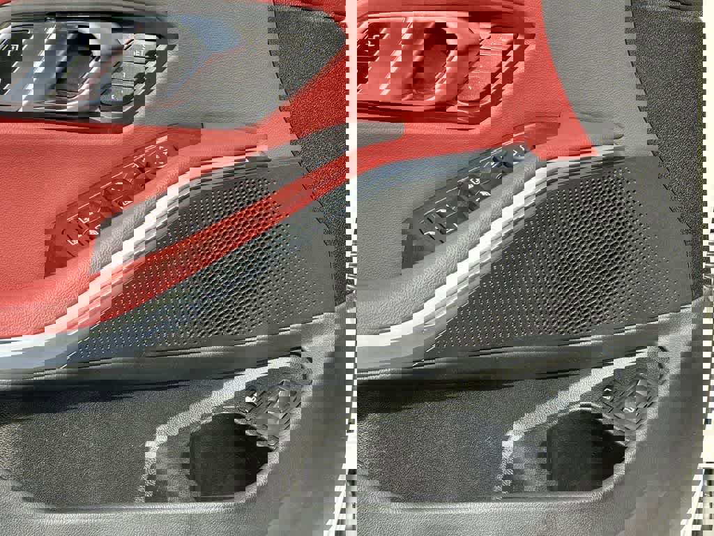 Used 2023 BMW 330e 330e image 25