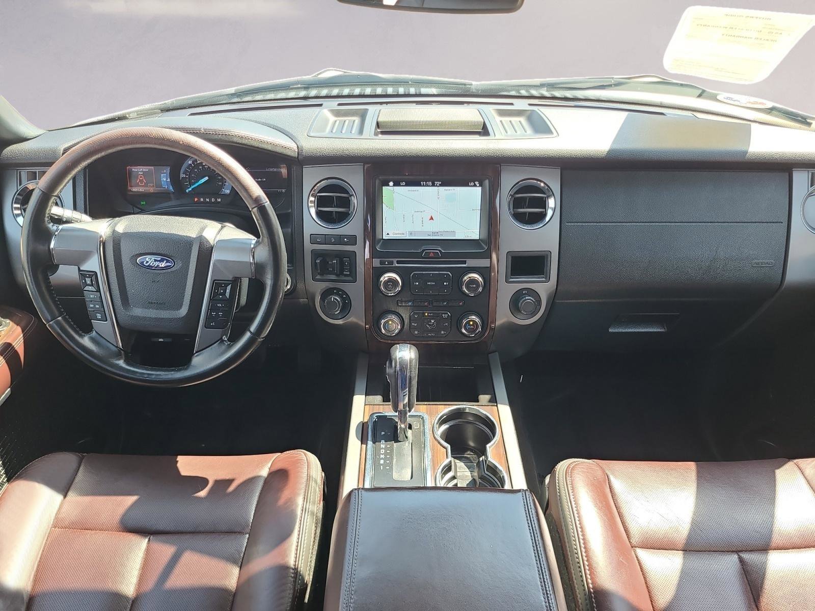 Used 2017 Ford Expedition Platinum image 17