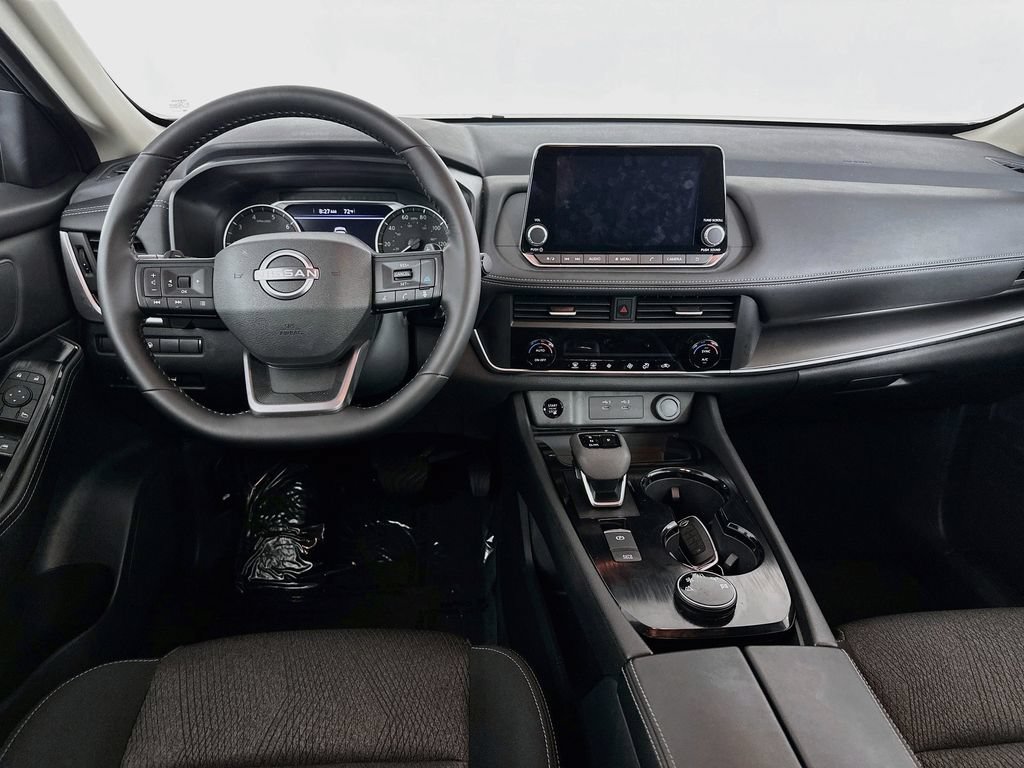 Certified 2026 Nissan Rogue SV AWD/4WD image 29