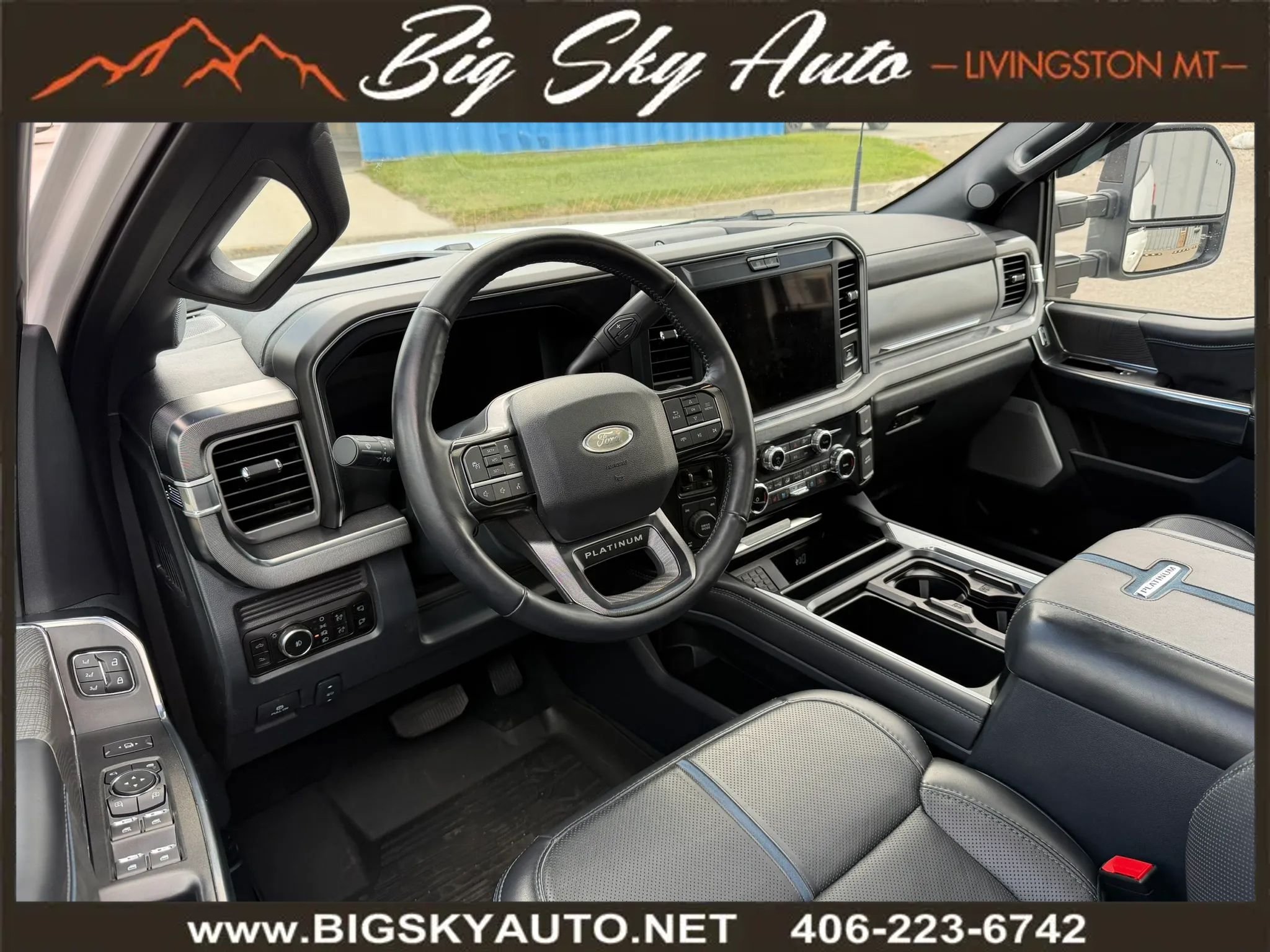 Used 2025 Ford F350 Platinum AWD/4WD image 14