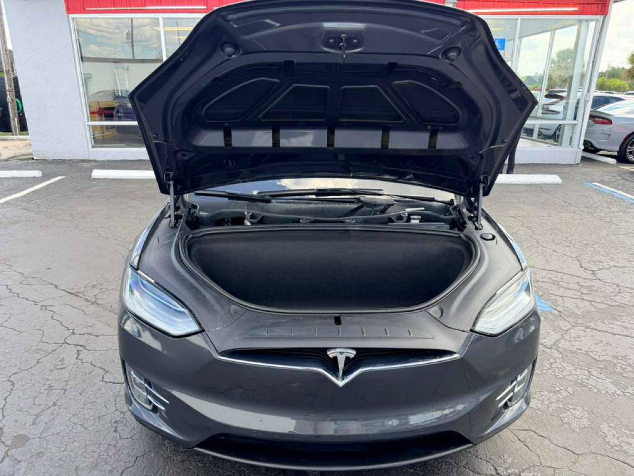 Used 2019 Tesla Model X 100D AWD/4WD image 11