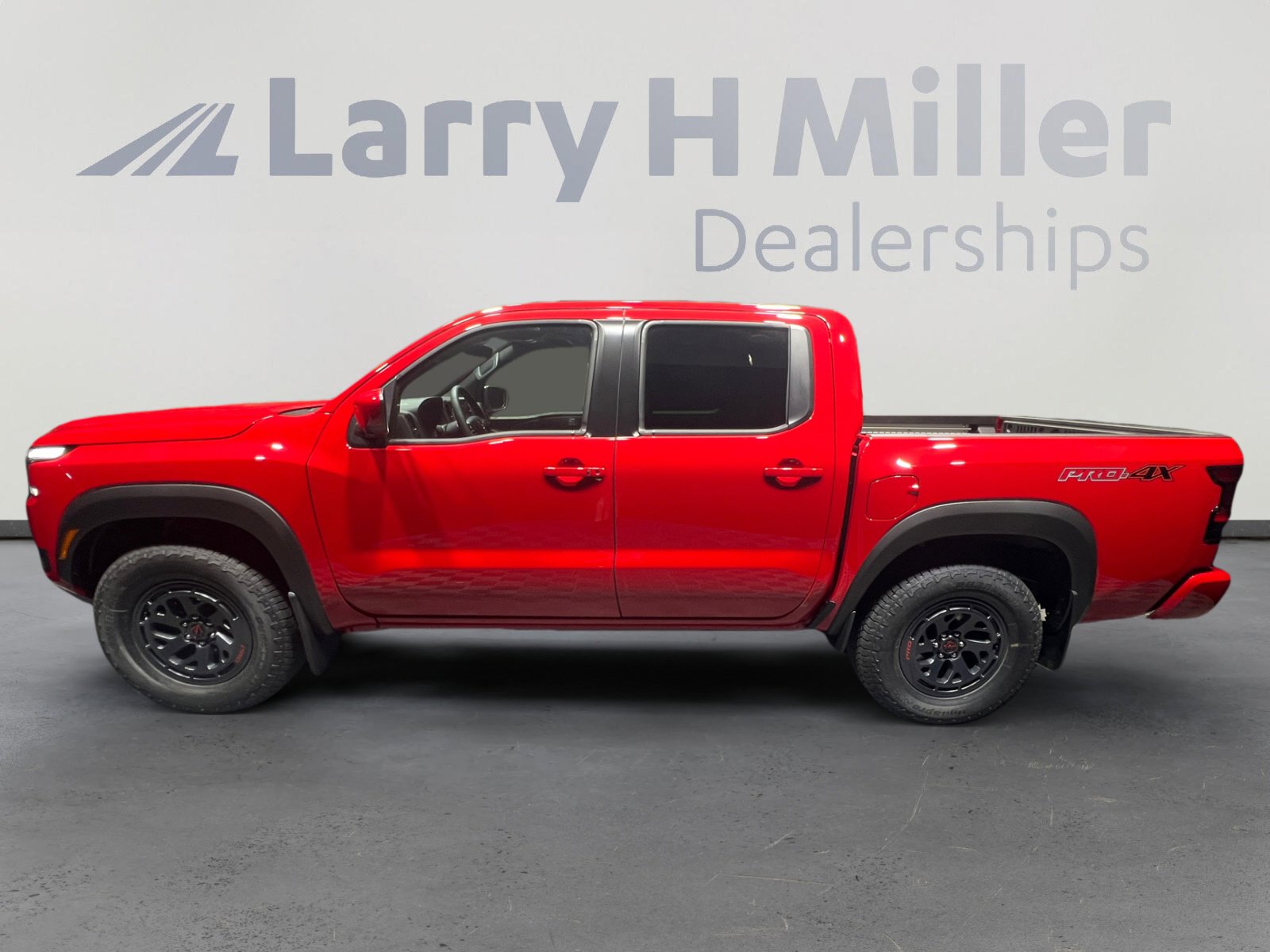 New 2026 Nissan Frontier PRO-4X image 2