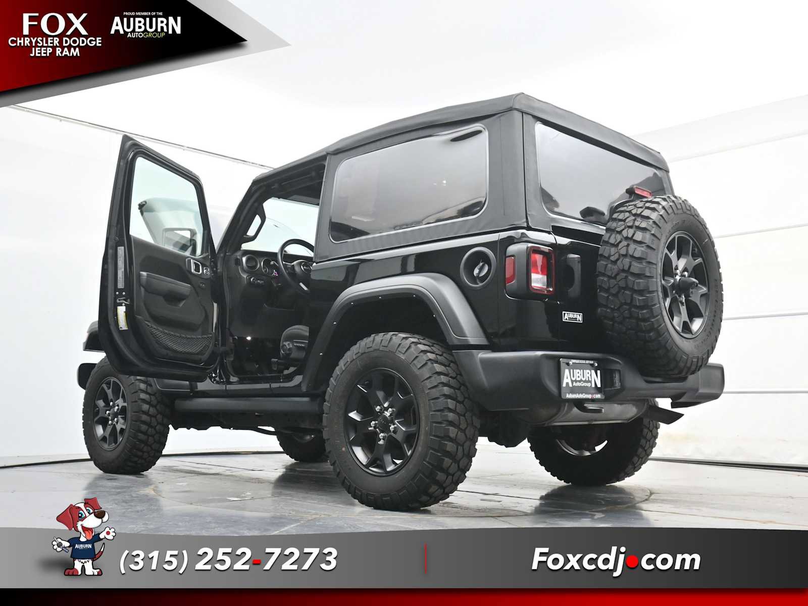 Used 2022 Jeep Wrangler Sport AWD/4WD image 30