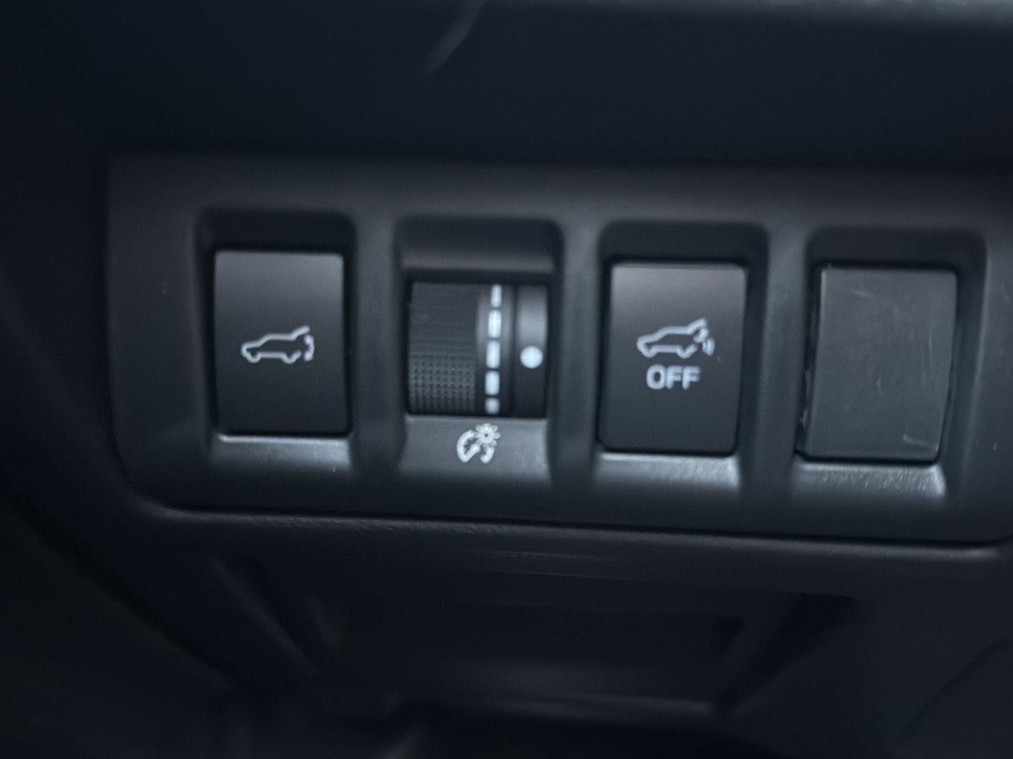 Used 2022 Subaru Outback Premium image 19