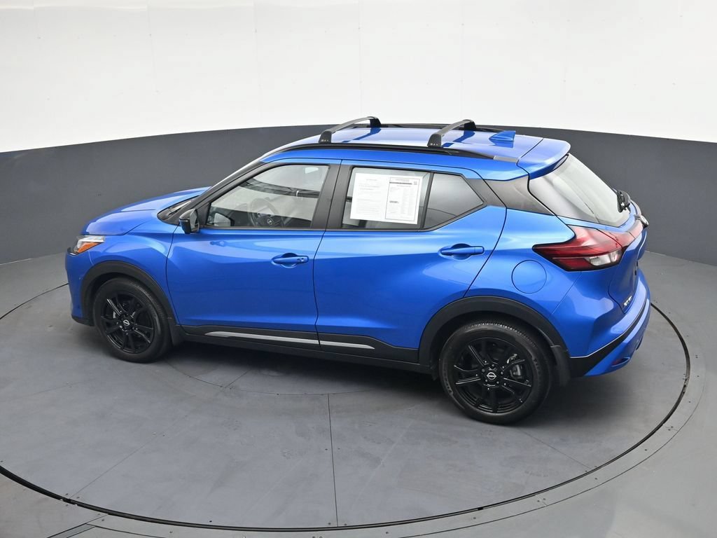Used 2023 Nissan Kicks SR w/ SR Premium Package FWD image 34