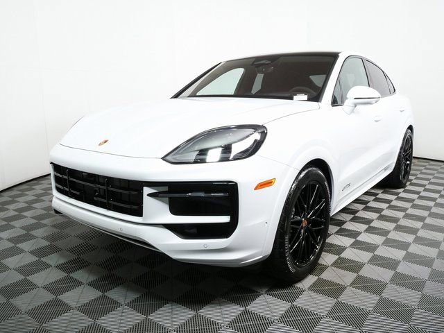 New 2026 Porsche Cayenne GTS image 1
