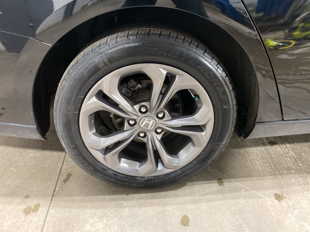Certified 2023 Honda Accord EX image 14