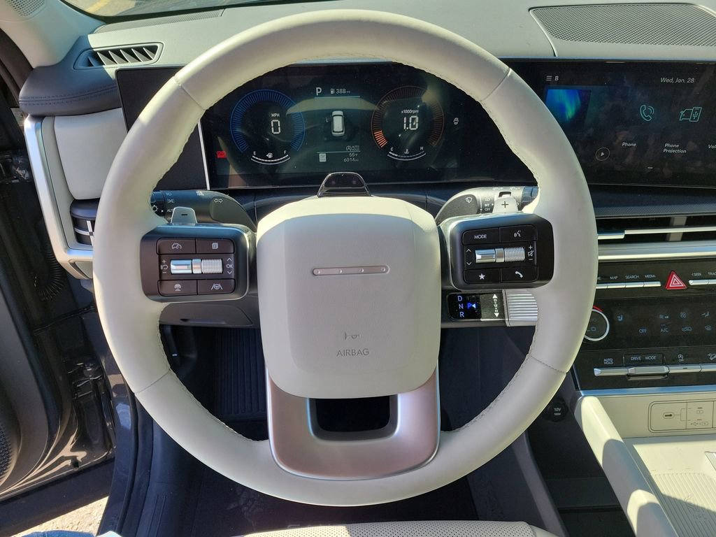 Certified 2025 Hyundai Santa Fe SEL image 24