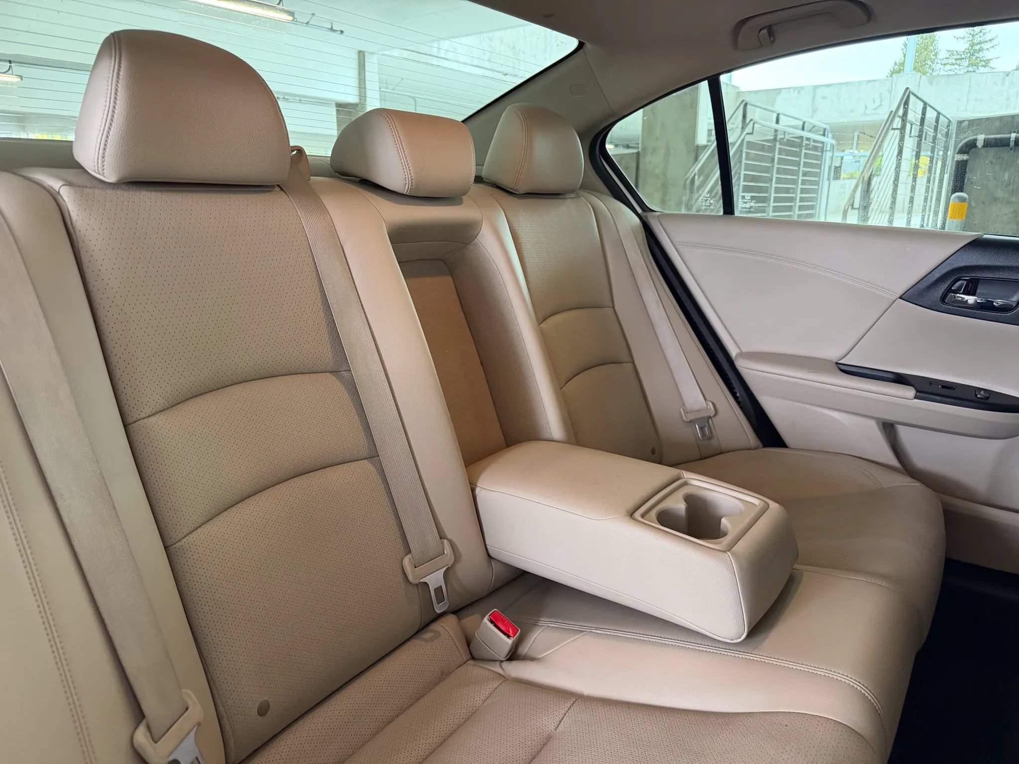 Used 2017 Honda Accord Touring image 23
