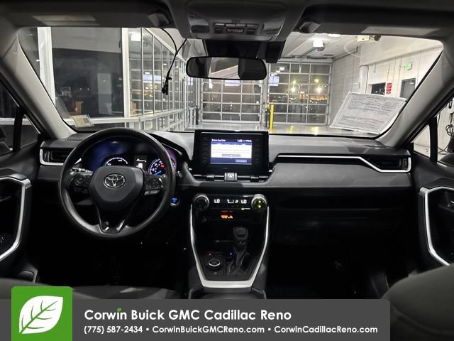 Used 2019 Toyota RAV4 XLE w/ Carpet Mat Package AWD/4WD image 37