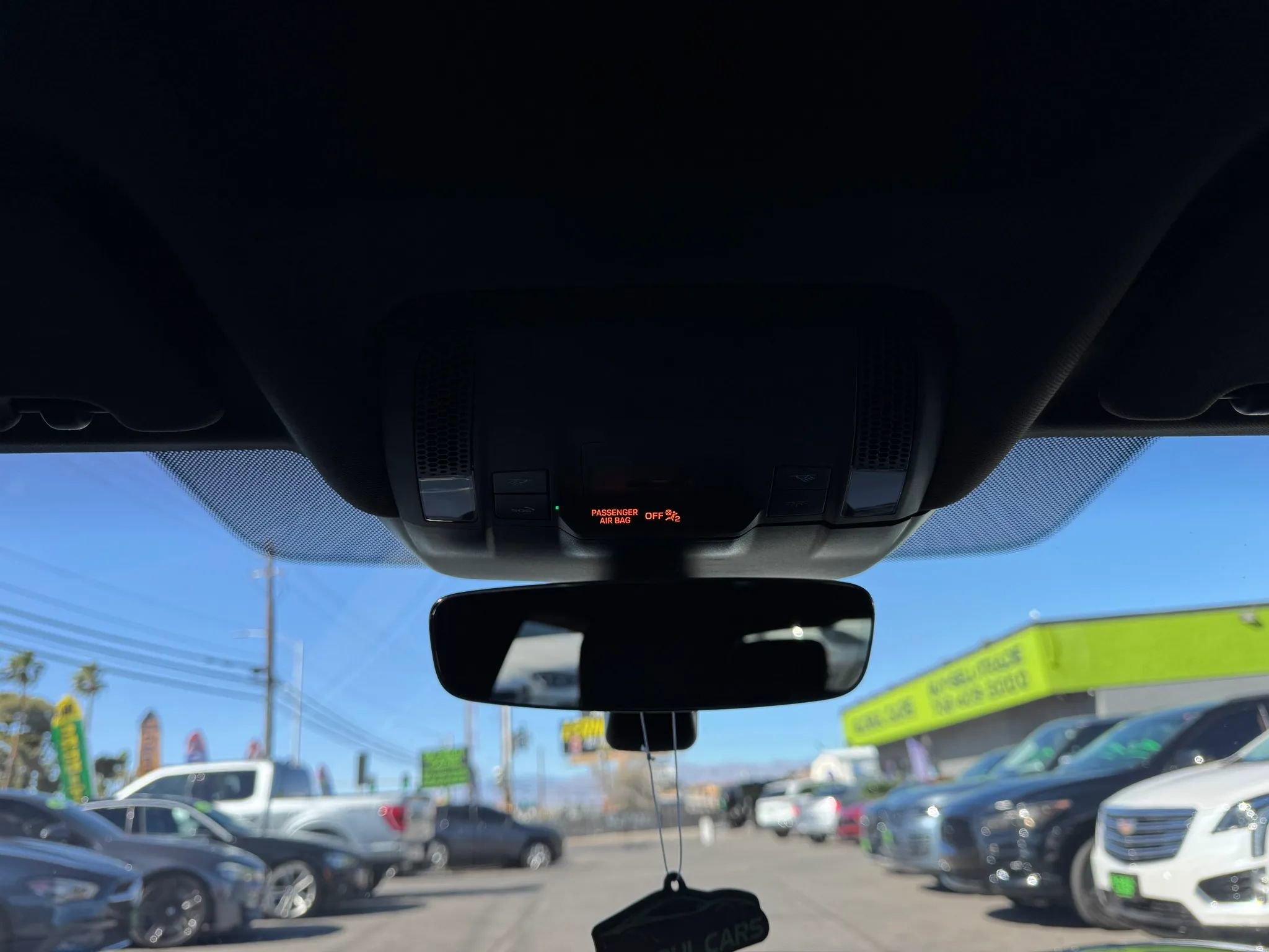 Used 2020 Porsche Taycan 4S image 32