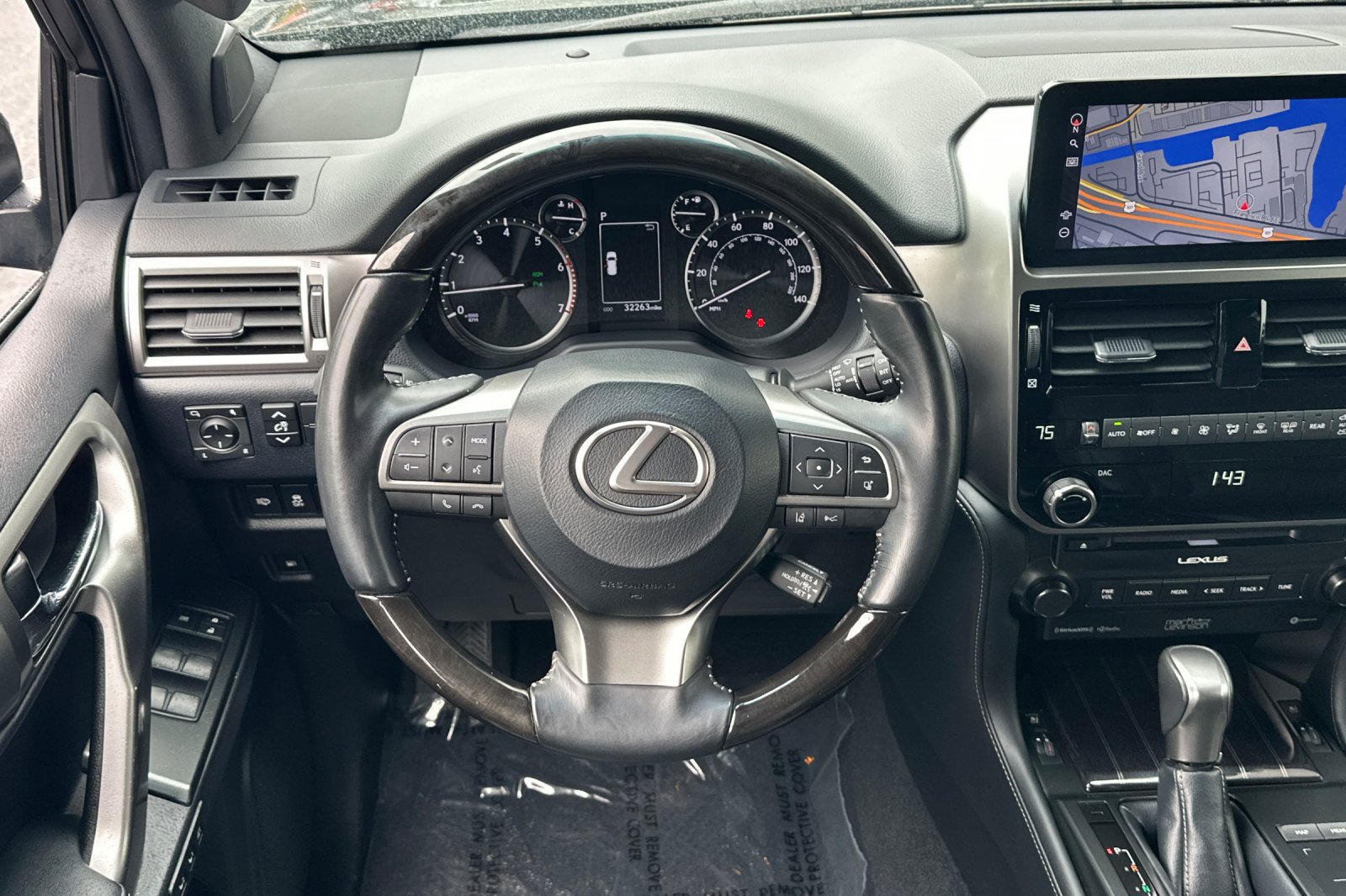 Used 2023 Lexus GX 460 Premium AWD/4WD image 30