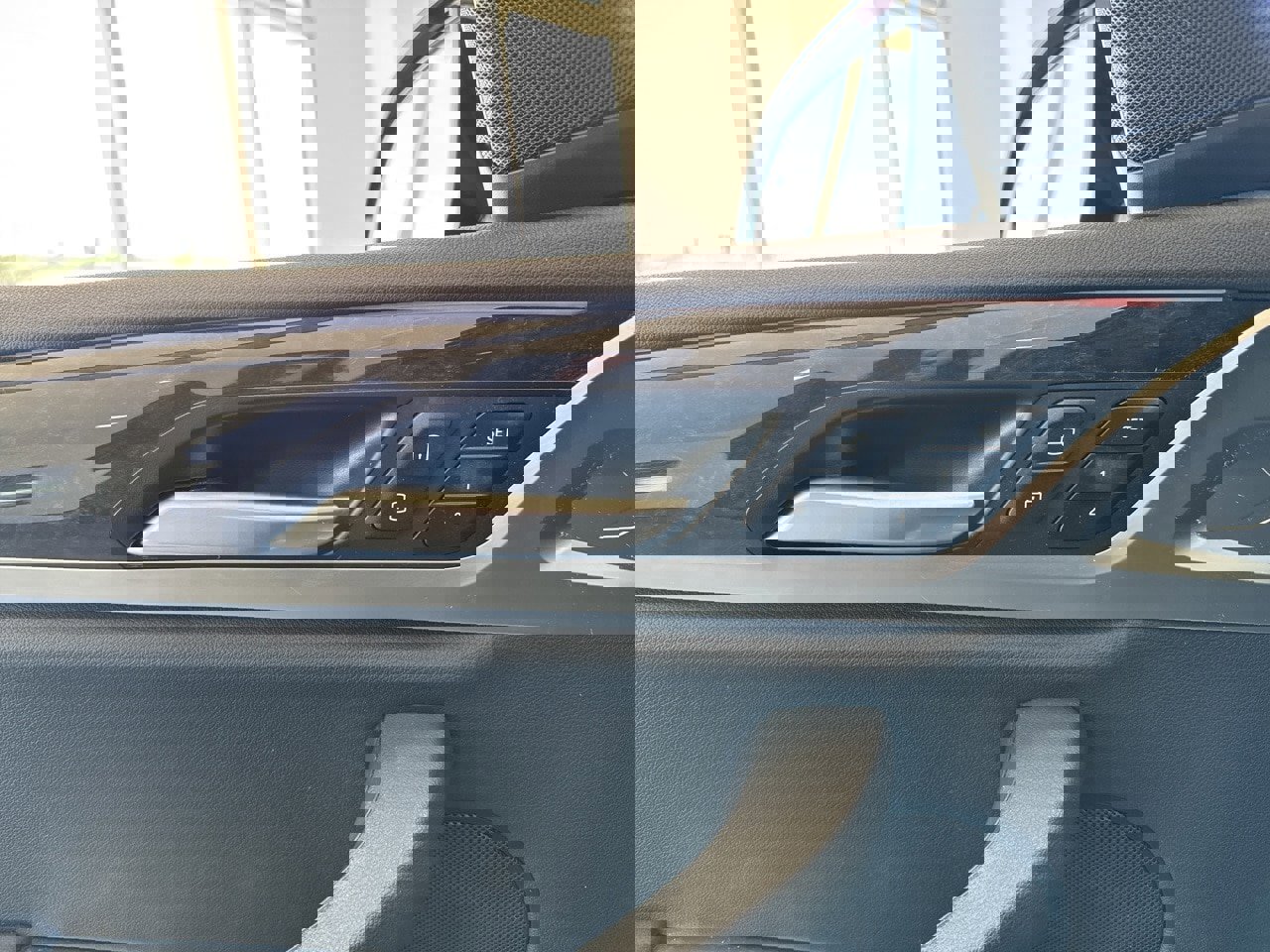 Used 2020 BMW X3 xDrive30i w/ Convenience Package image 38