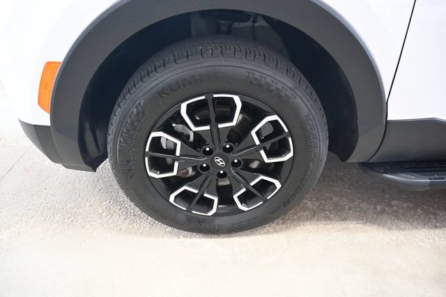 Used 2023 Hyundai Santa Cruz SEL AWD/4WD image 29