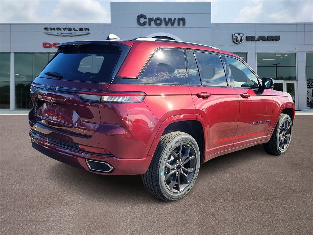 New 2024 Jeep Grand Cherokee Limited 4xe image 4
