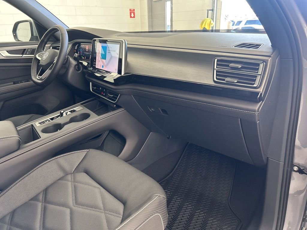 New 2026 Volkswagen Atlas Cross Sport SE AWD/4WD image 28