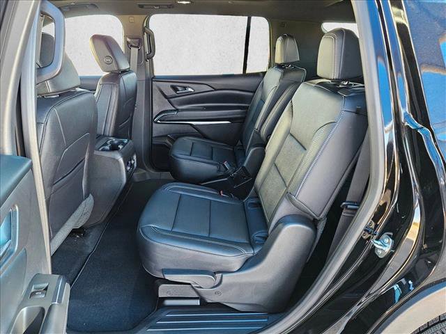 New 2026 Chevrolet Traverse LT w/ Sun and Wheel Package image 17