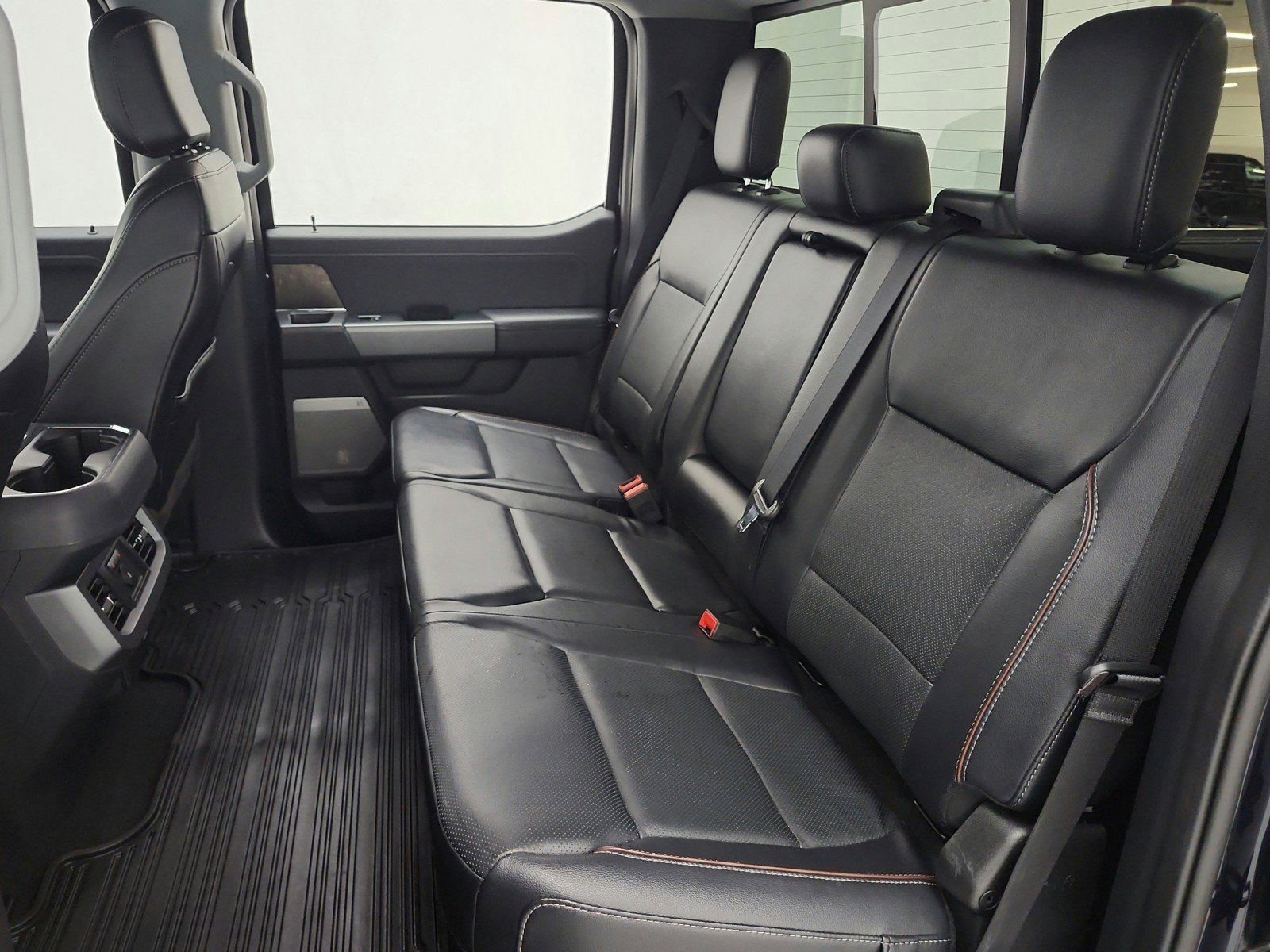 Used 2023 Ford F250 Lariat w/ Sport Appearance Package image 15