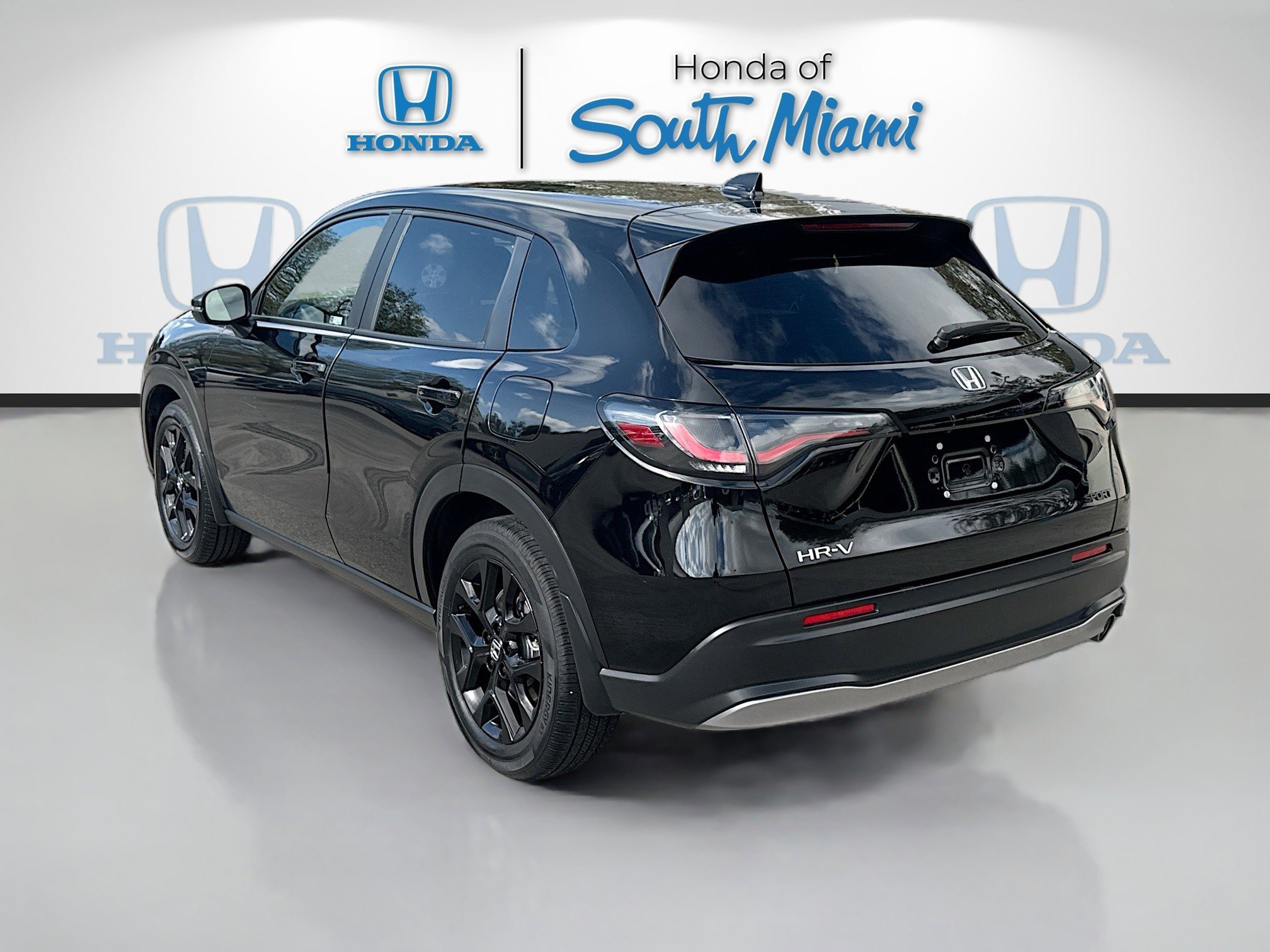 Certified 2024 Honda HR-V Sport image 5