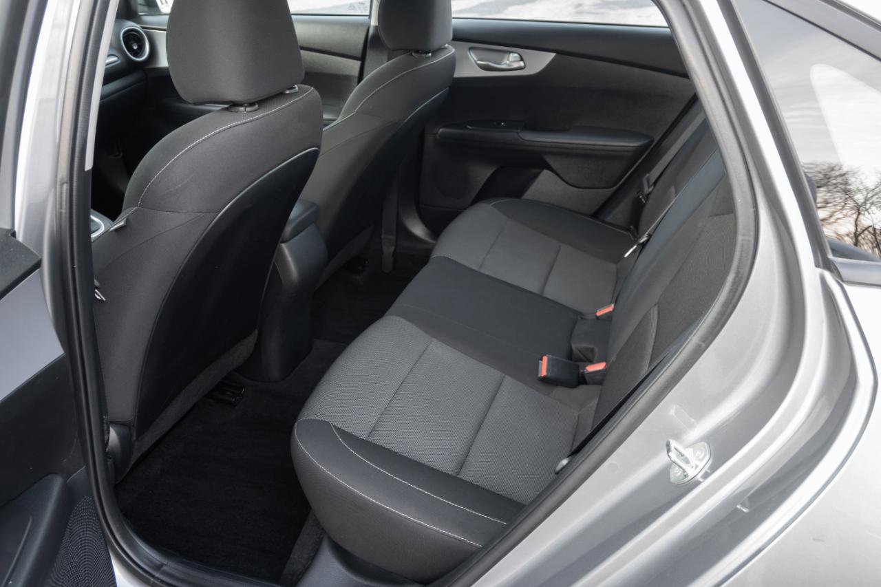 Used 2024 Kia Forte LXS w/ LXS Technology Package image 23