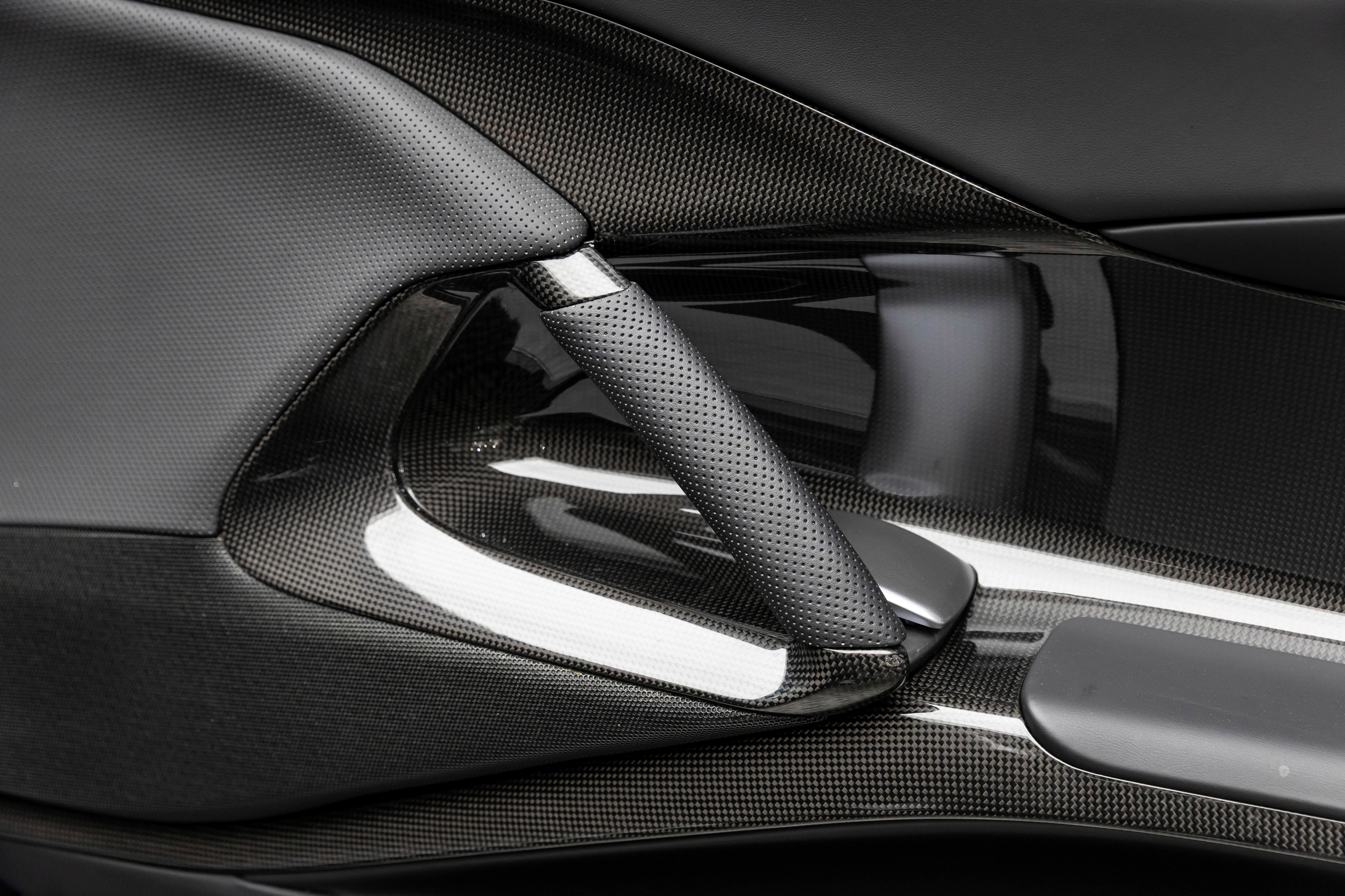 Used 2019 Ferrari 812 Superfast image 35