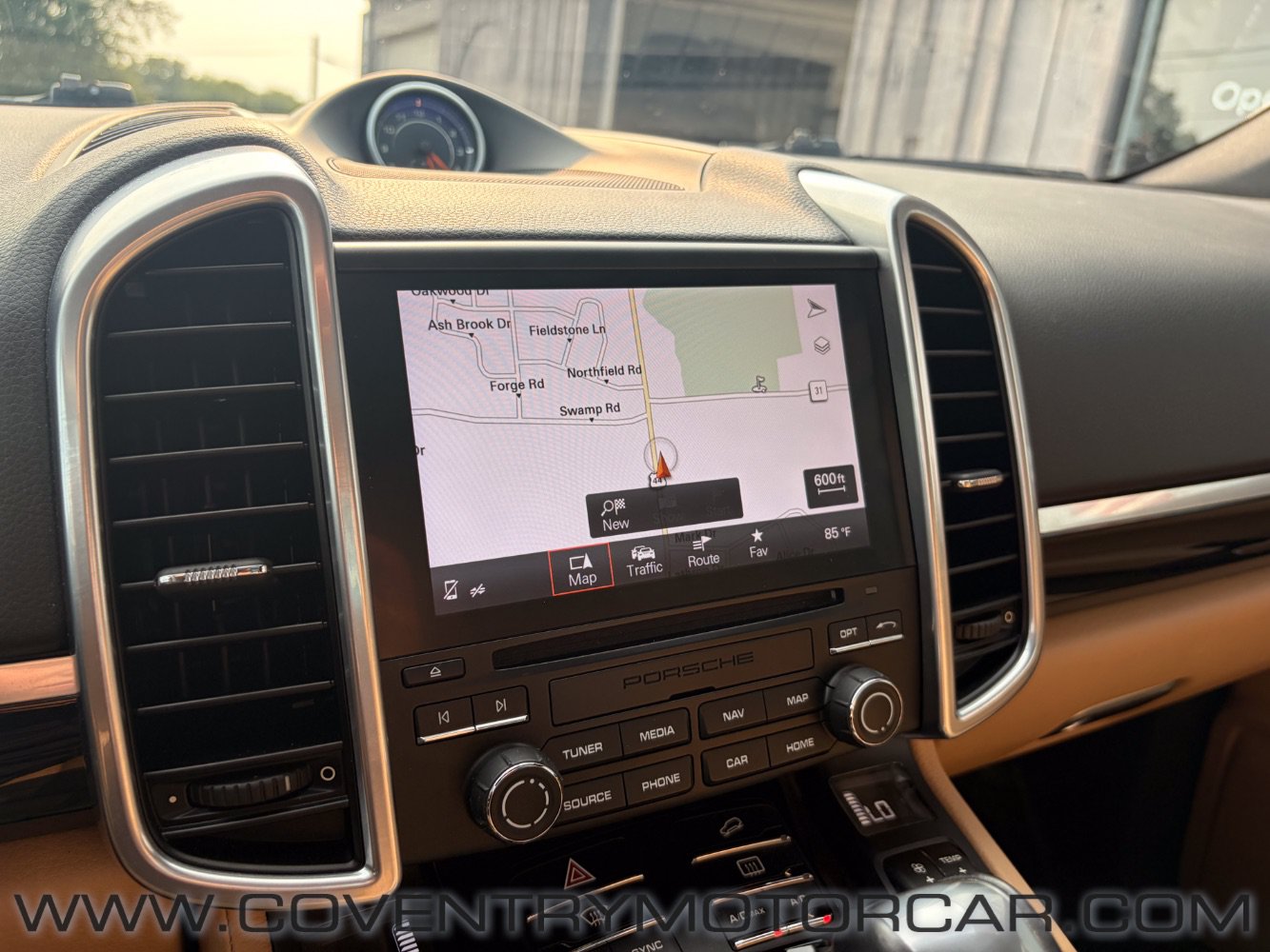 Used 2018 Porsche Cayenne Platinum Edition AWD/4WD image 21