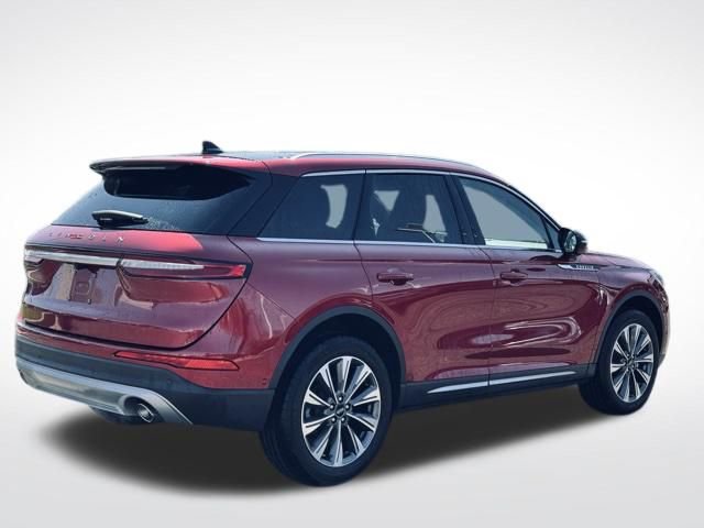 Used 2022 Lincoln Corsair Reserve w/ Equipment Group 201A image 6